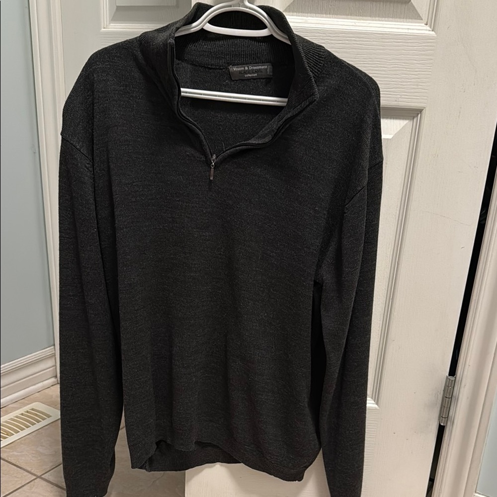 ❤️Black Quarter-Zip Sweater ❤️